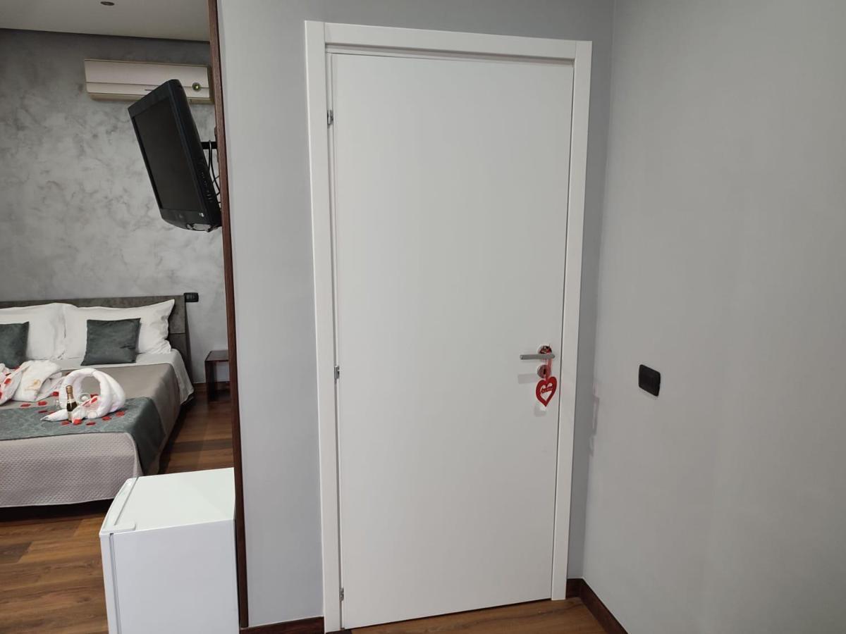 Diora Suite Pompeia Exterior foto